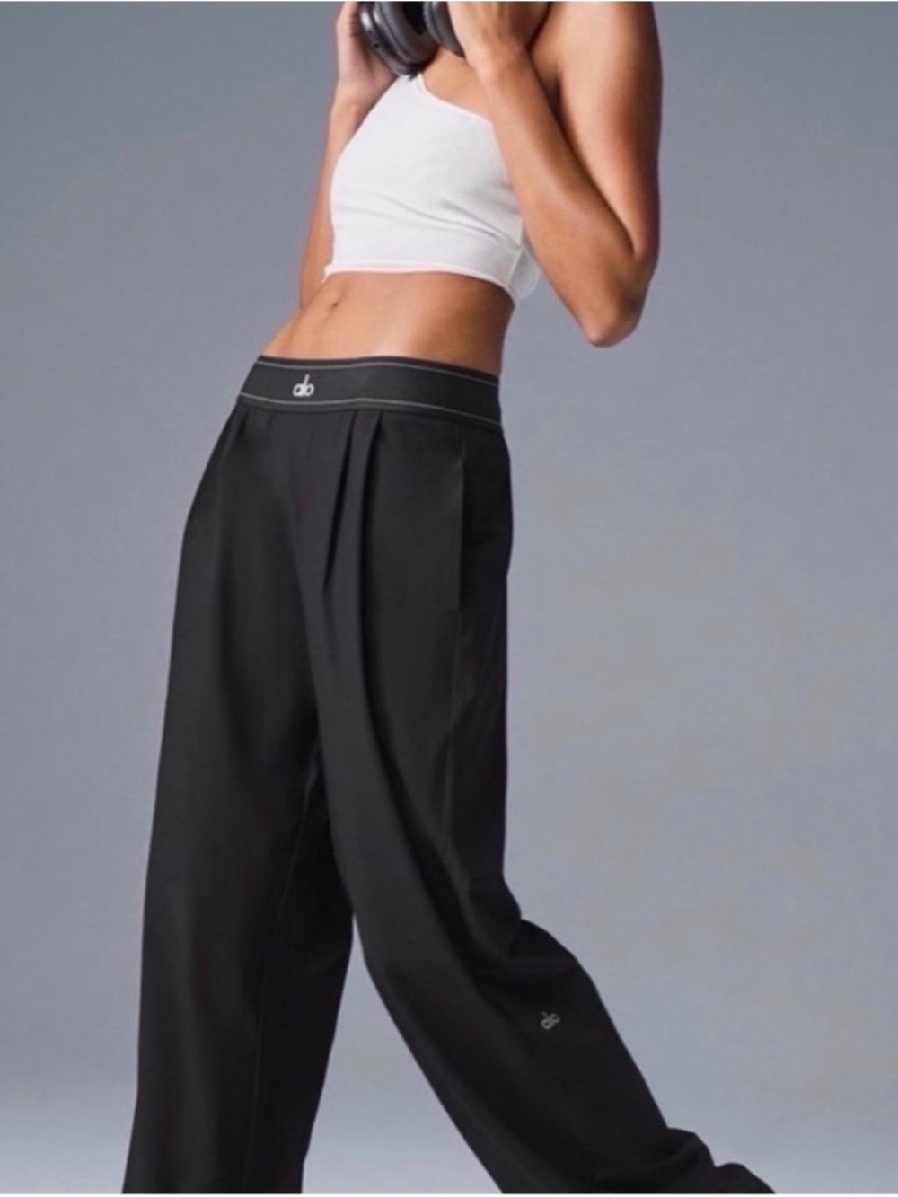 Alo Yoga Suit Up Trousers! New